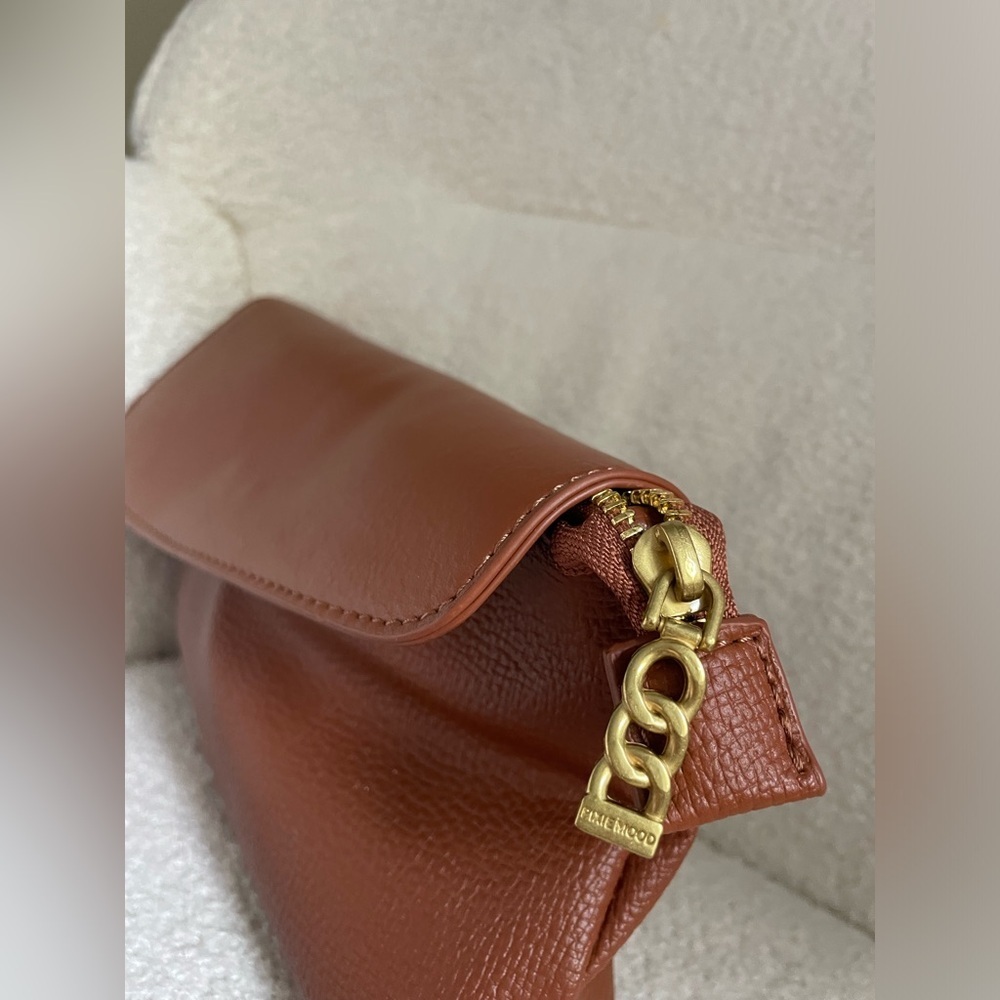 Gracie clutch by pixie mood chestnut brown colour NWT straps - Picture 2 of 7